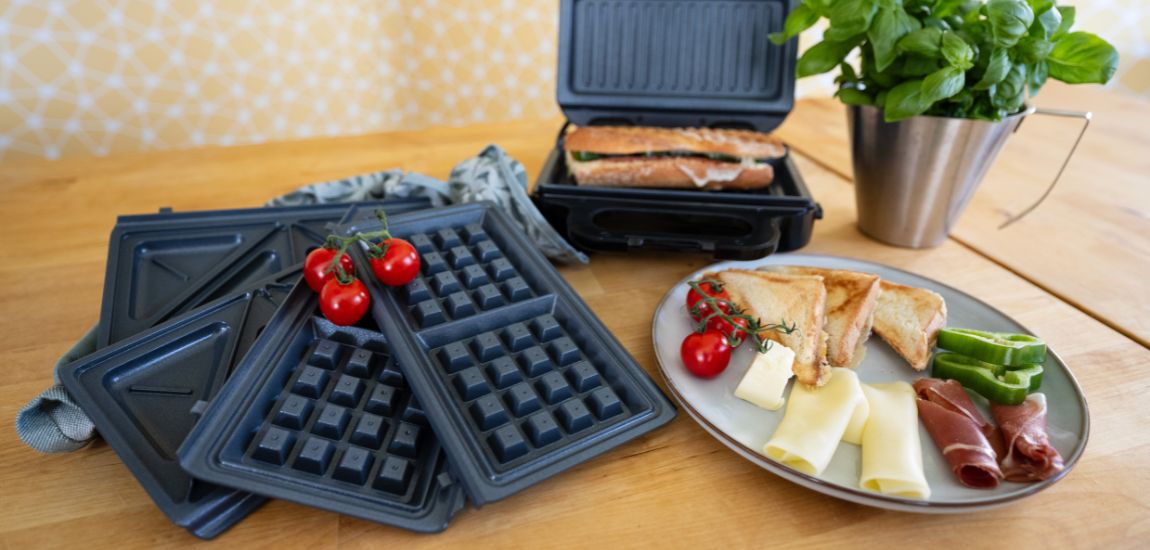 Grill elektryczny Kohersen Black Matt NX Ceramic Smart – widok zamknięty